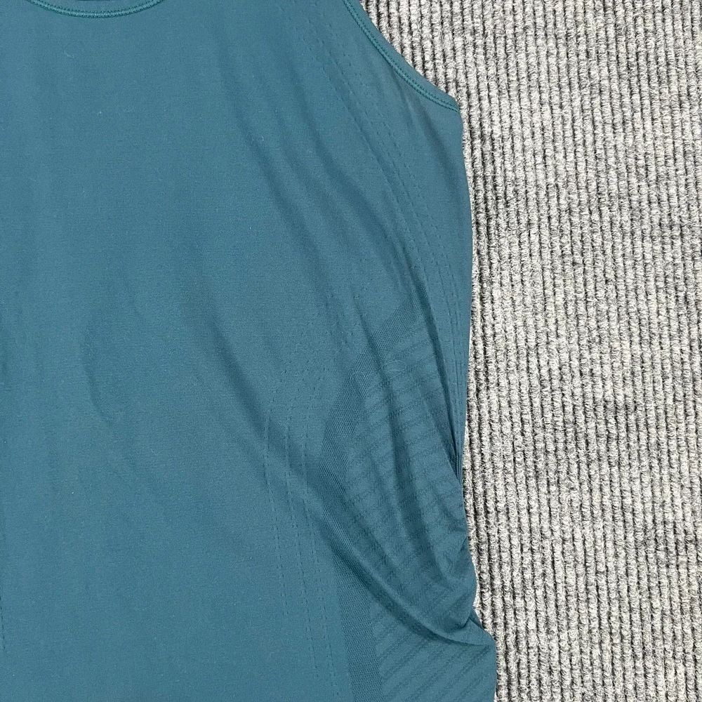 Athleta Womens Shirt Medium Green Sleeveless Activewear Tank Top Scrunch Sides